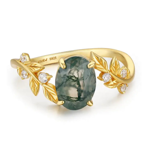 Between the Leaf Oval Moss Agate Ring (Yellow Gold)