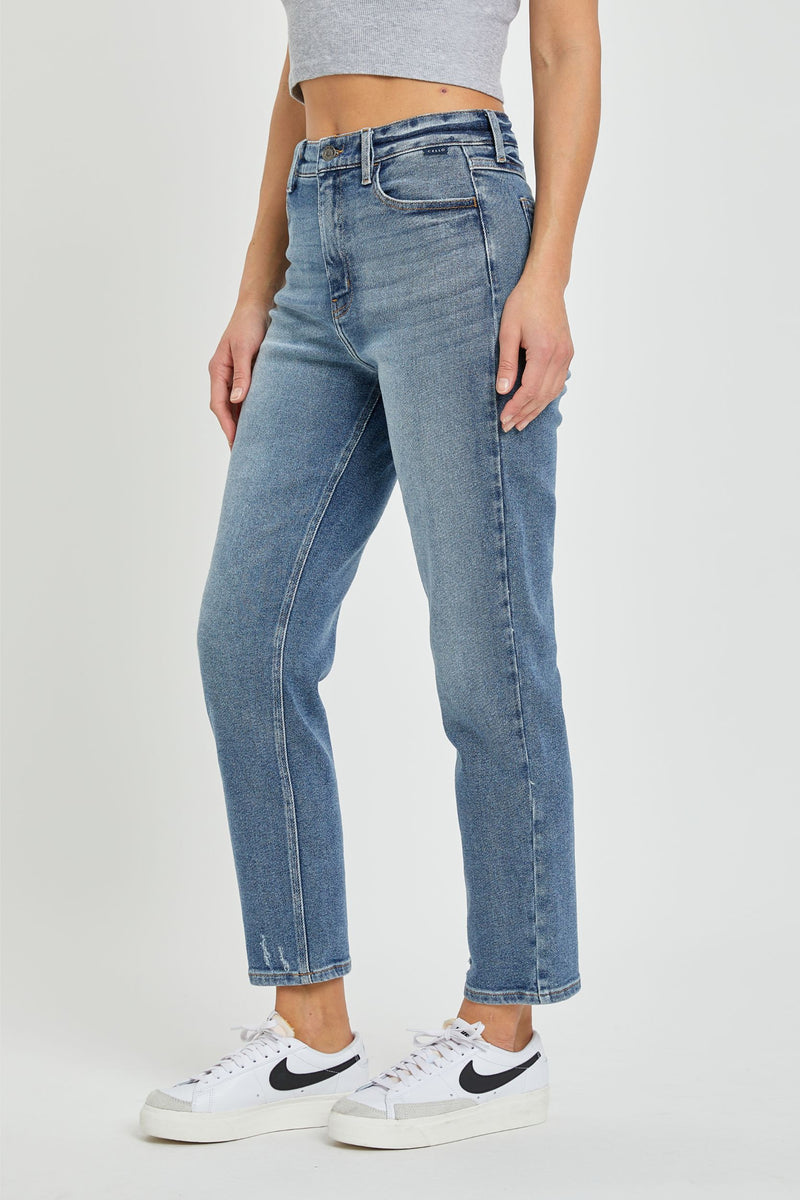 The Evelyn High Rise Mom Jeans
